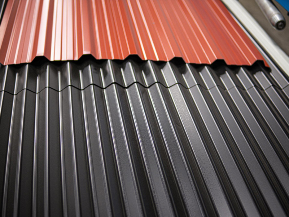 แผ่นหลังคาเหล็ก