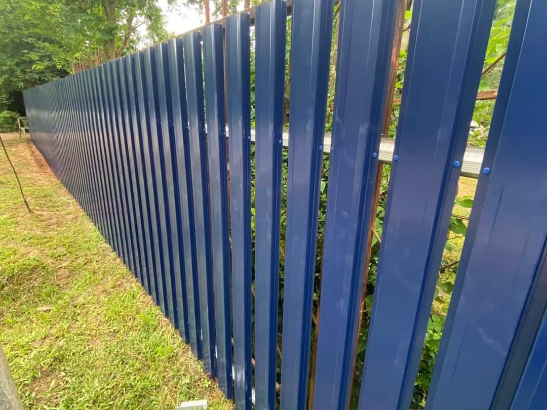 I-THANA LEAK RIB ลอนรั้ว